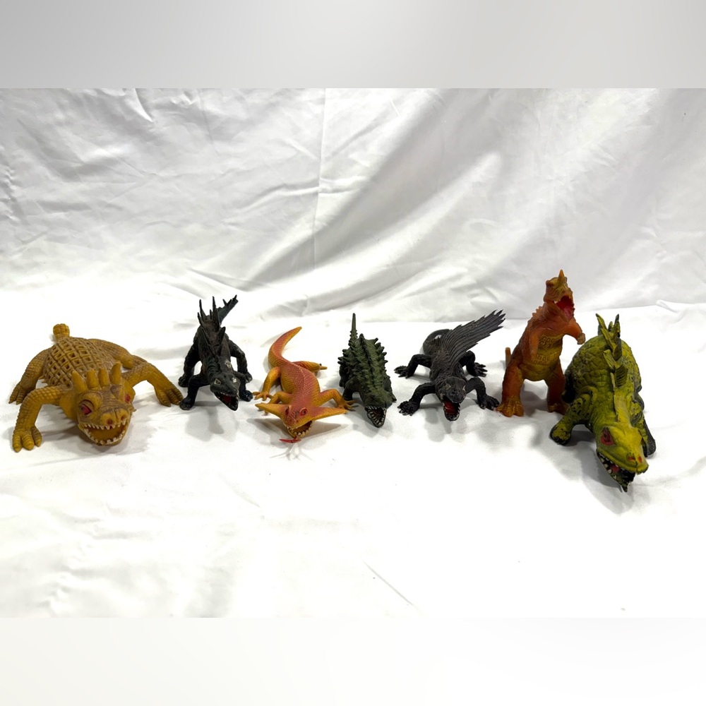 Vintage 1970s Lot of 7 Dinosaur Toys – Made in Hong Kong – Mixed -Rubber